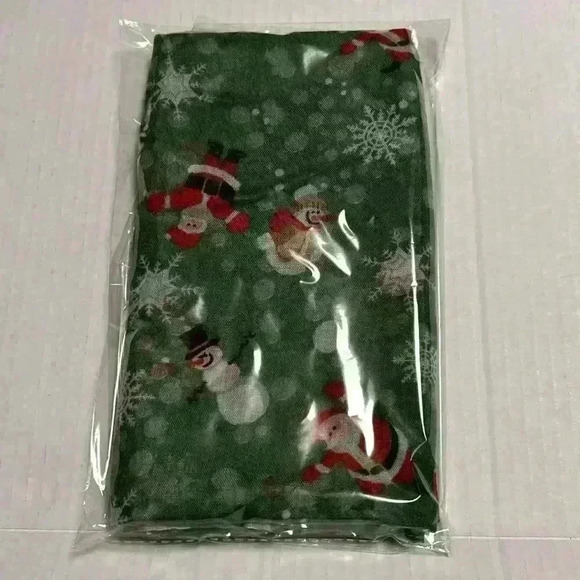 ❤️ 100% Viscose Scarf Santa Snowflakes Snowman Print Lightweight Festive Gift - Picture 5 of 5
